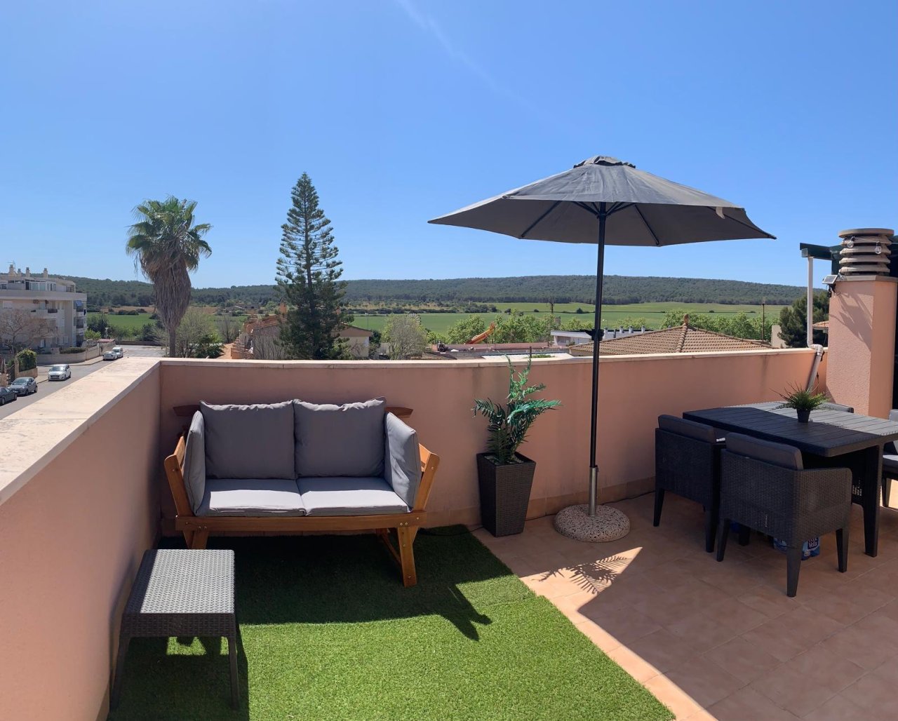 Terrasse mit Fernblick 